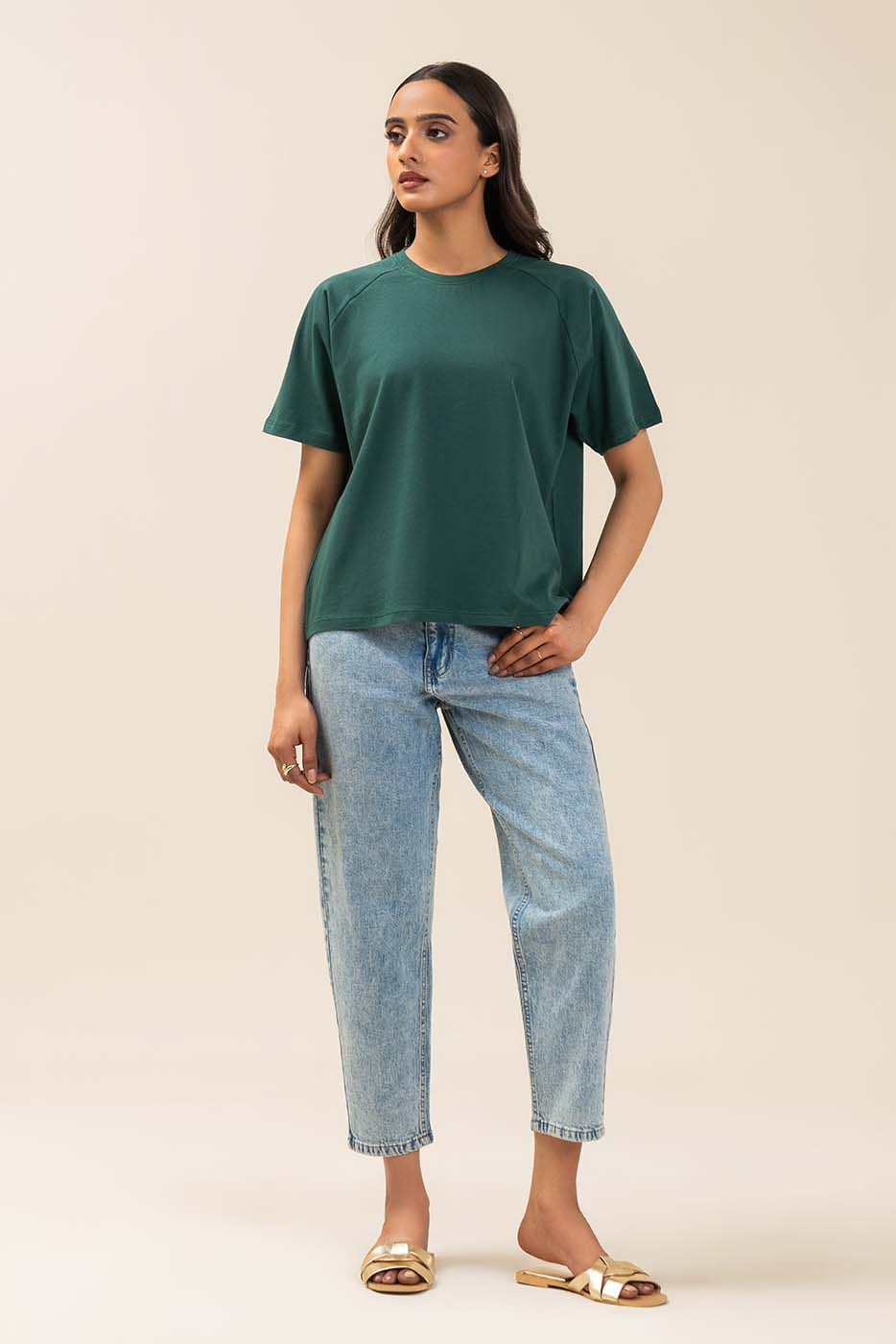 BASIC TEE - Image 2