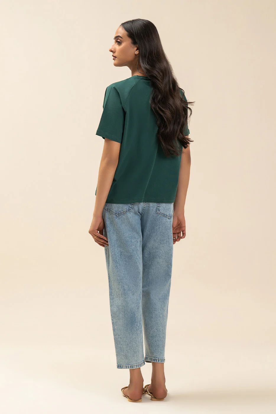 BASIC TEE - Image 4