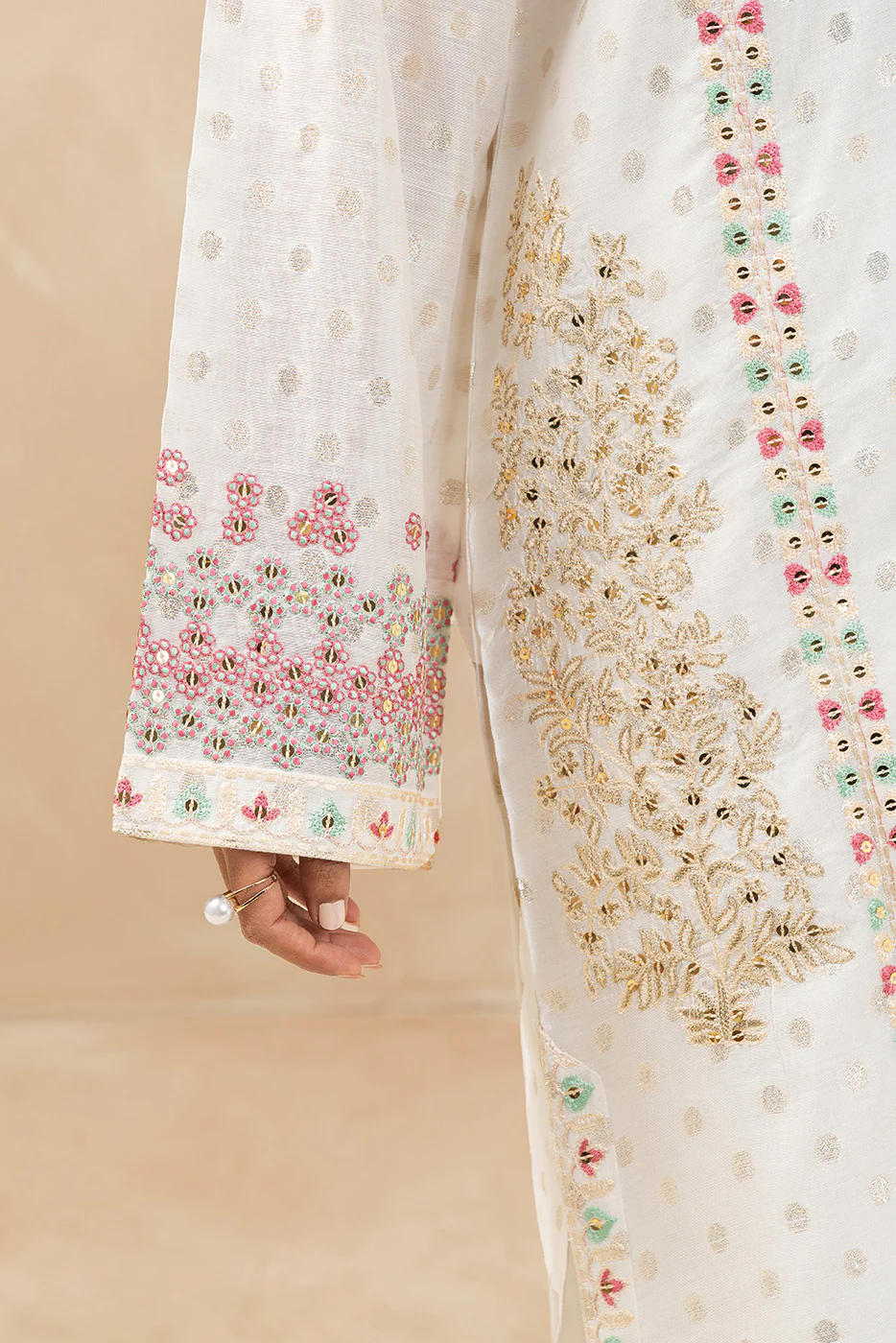 2 PIECE EMBROIDERED LUREX JACQUARD SUIT (LUXURY-PRET) - Image 6