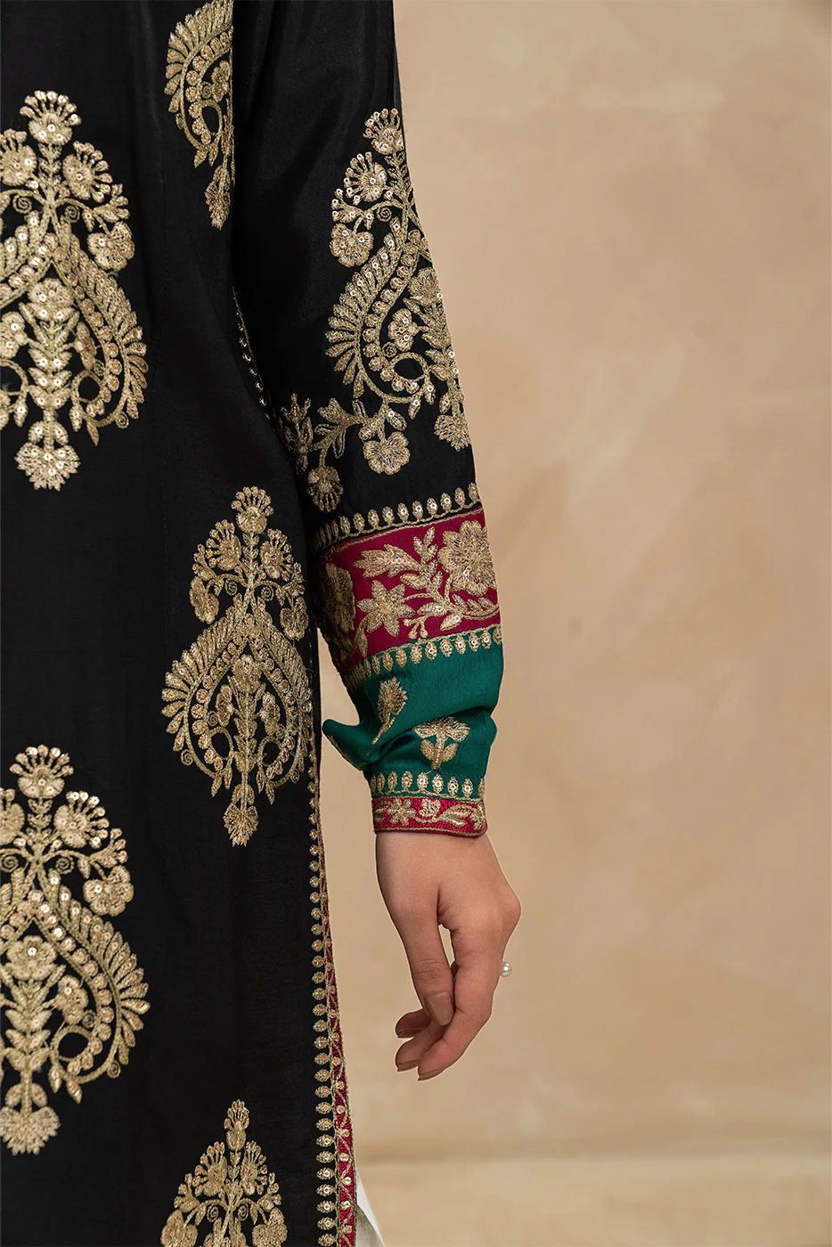 2 PIECE EMBROIDERED RAW SILK SUIT (LUXURY PRET) - Image 6