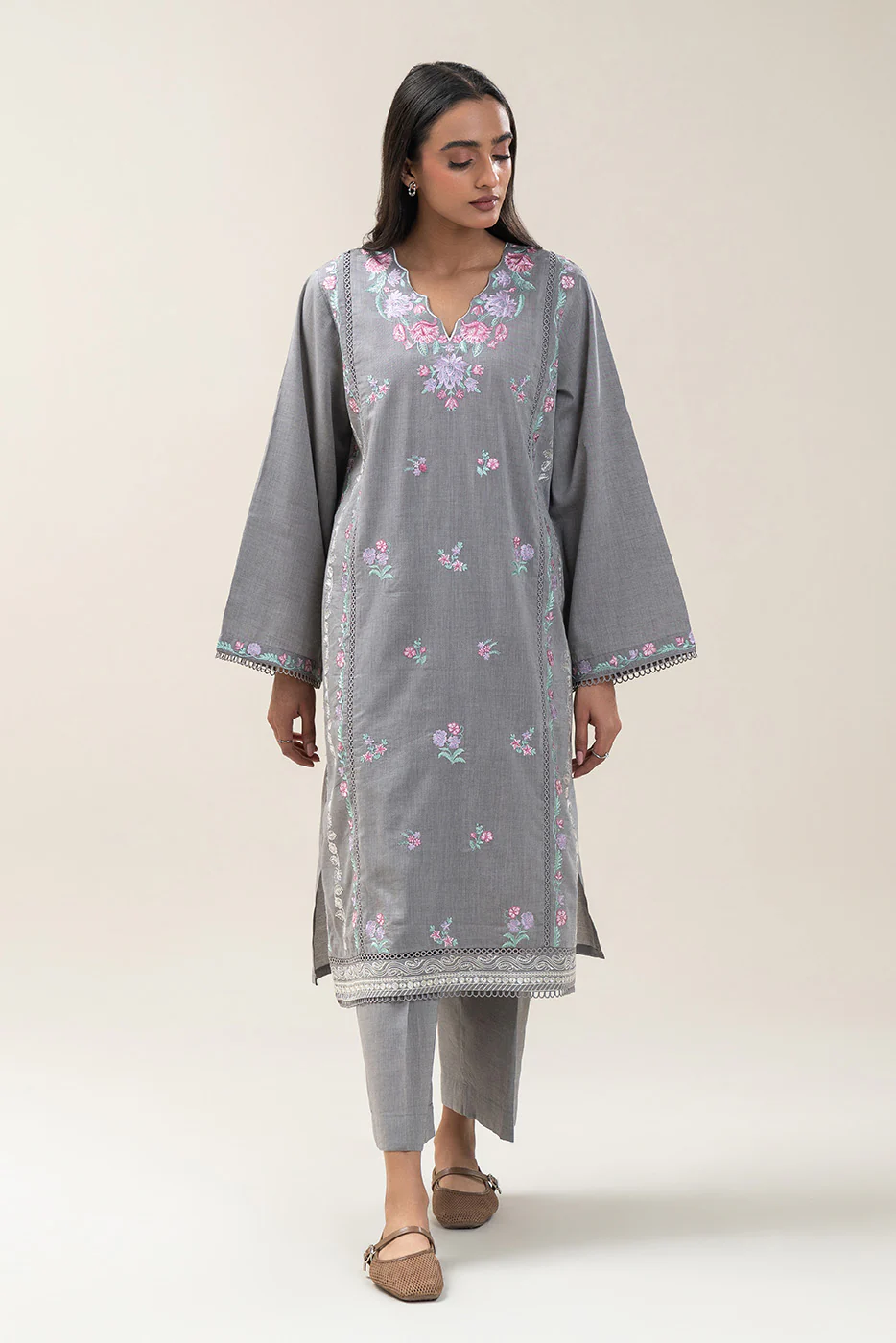 2 PIECE EMBROIDERED CHAMBRAY SUIT (PRET) - Image 6