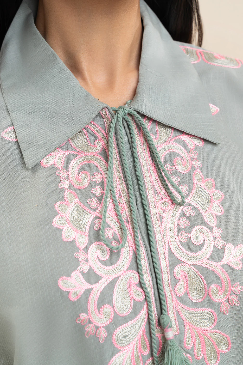 EMBROIDERED CO-ORD SET (FLOW) - Image 5