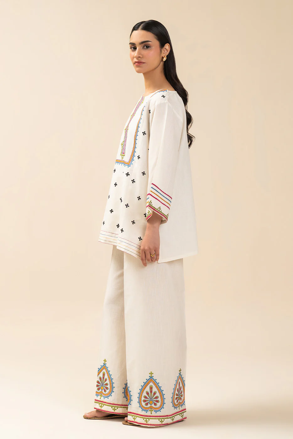 2 PIECE EMBROIDERED SLUB SUIT (FLOW) - Image 6