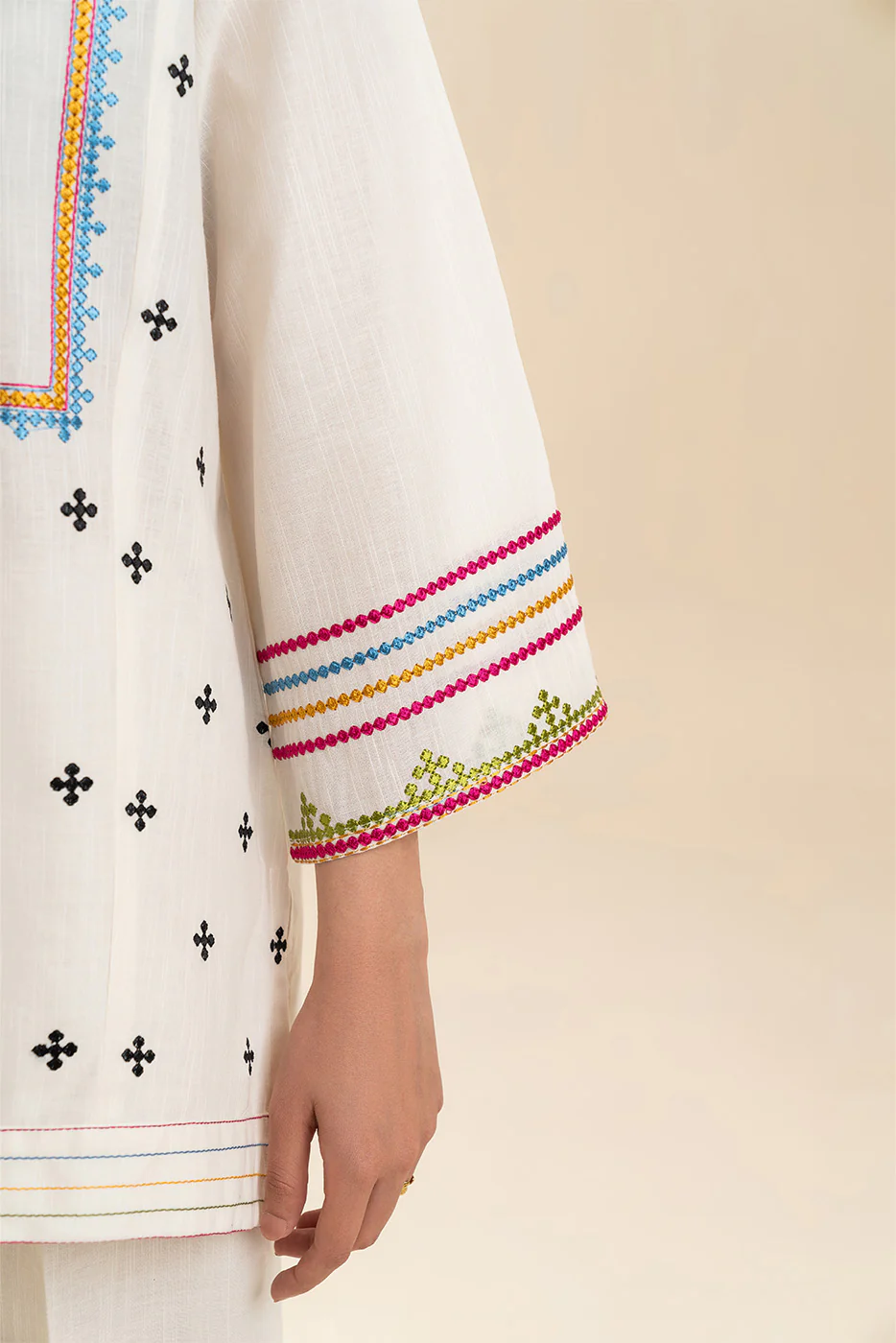 2 PIECE EMBROIDERED SLUB SUIT (FLOW) - Image 9