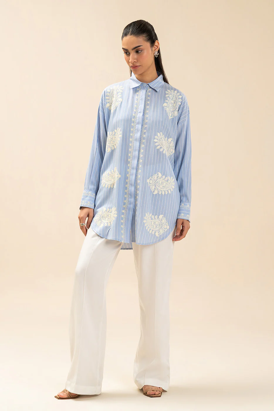 EMBROIDERED YARN DYED BLOUSE (FLOW) - Image 2