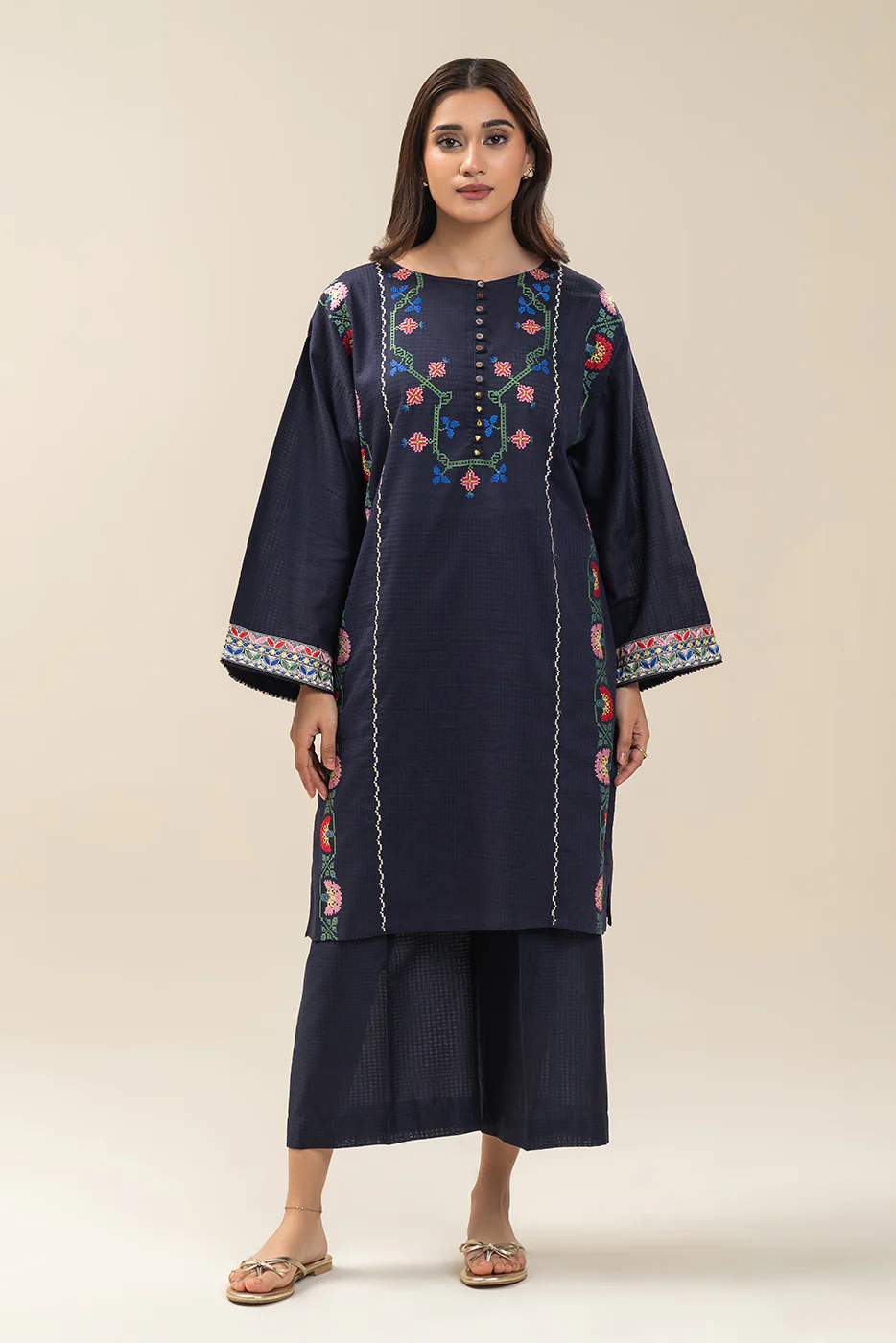 2 PIECE EMBROIDERED DORIA SUIT (PRET) - Image 5
