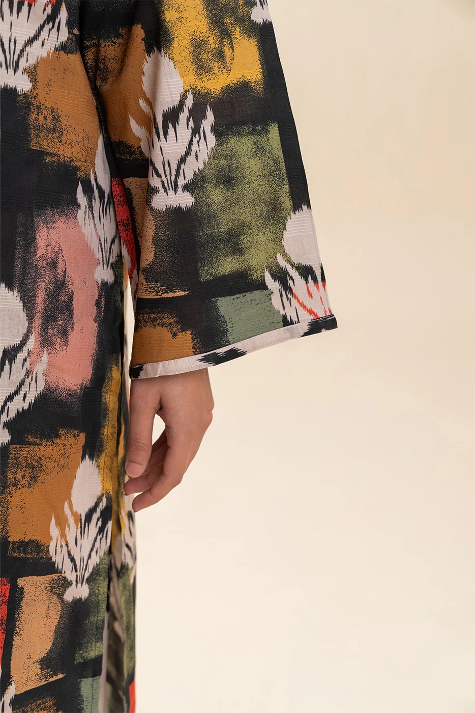 PRINTED DORIA LAWN SHIRT (PRET) - Image 5