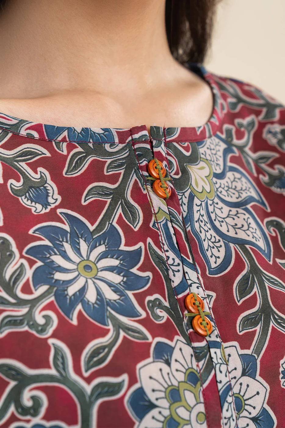 2 PIECE PRINTED LAWN SUIT (PRET) - Image 5