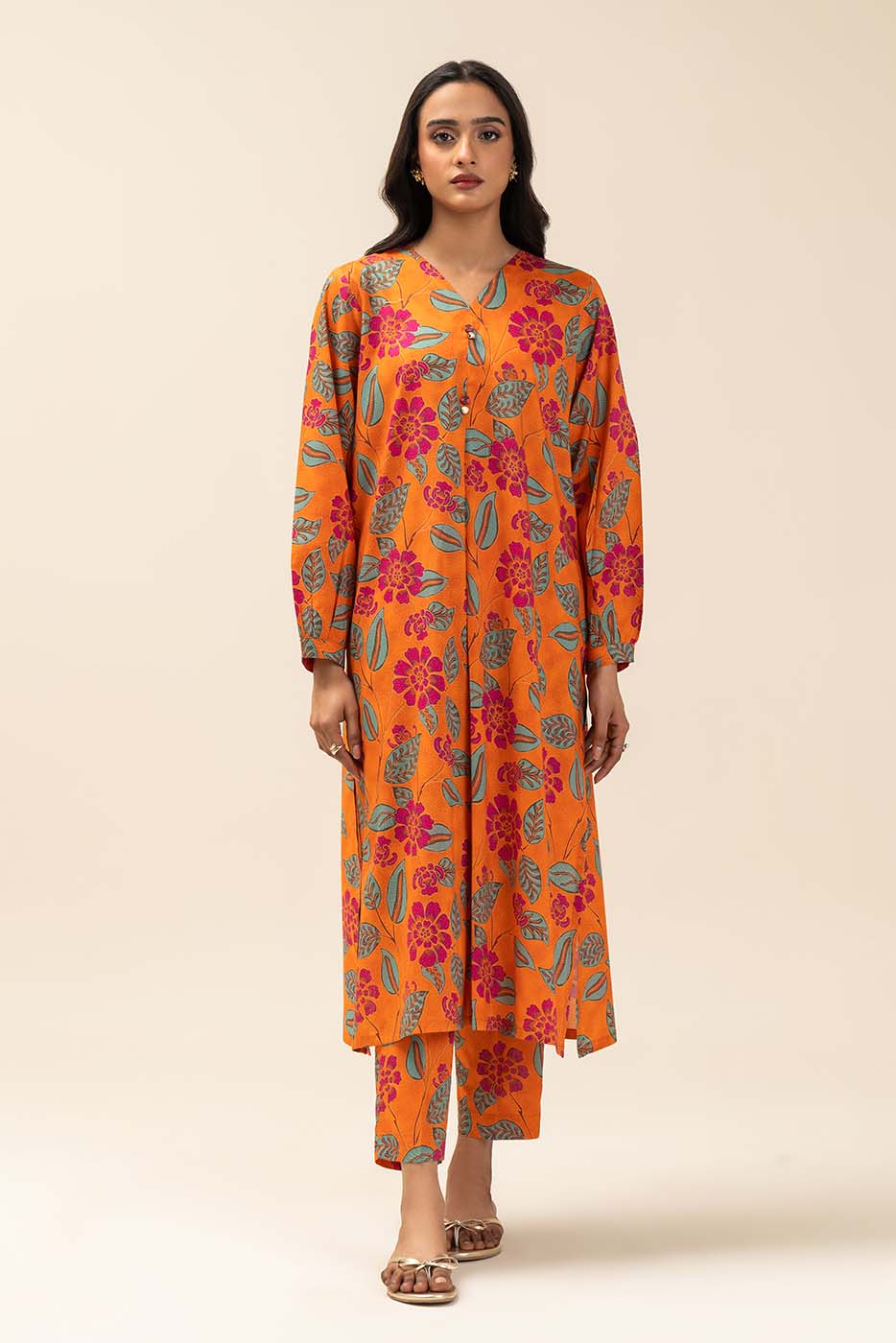2 PIECE PRINTED LAWN SUIT (PRET) - Image 2