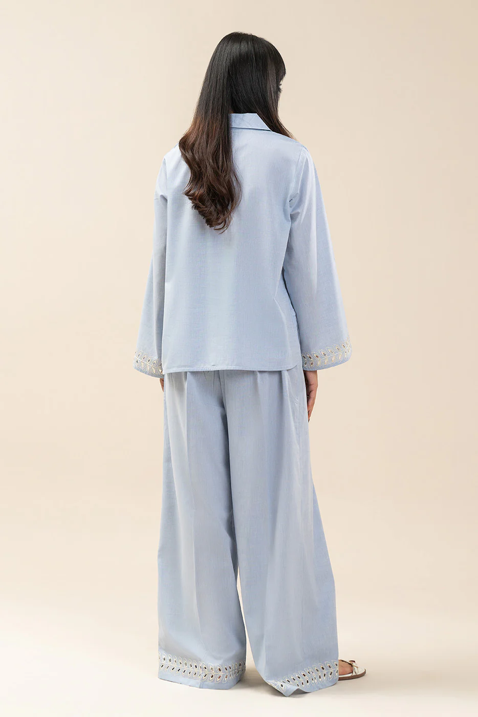 EMBROIDERED CO-ORD SET (FLOW) - Image 3