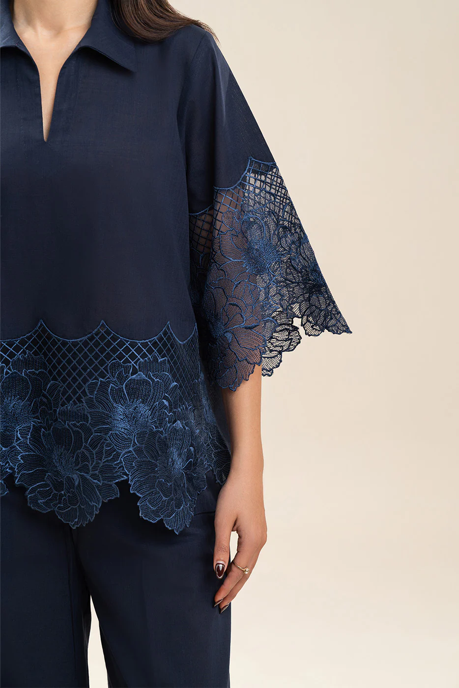 EMBROIDERED CO-ORD SET (FLOW) - Image 5