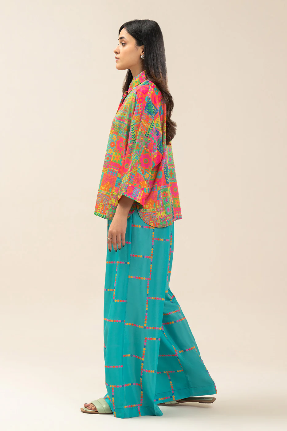 2 PIECE BASIC SILK CO-ORD SET (FLOW) - Image 4