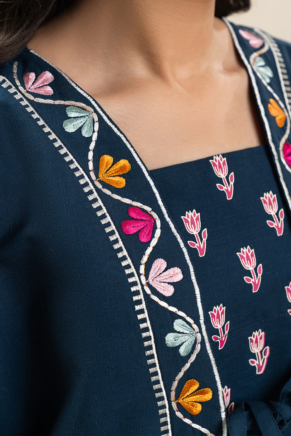KIMONO WITH CAMISOLE - Image 5