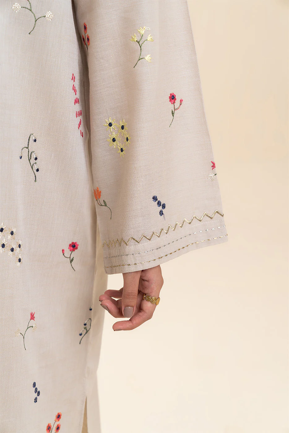 2 PIECE EMBROIDERED CHAMBRAY SUIT (PRET) - Image 6