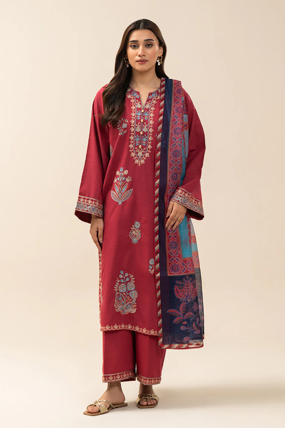 2 PIECE EMBROIDERED SLUB SUIT (PRET) - Image 2