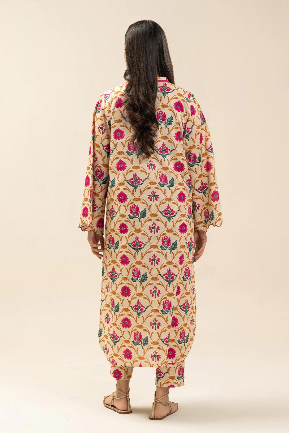 2 PIECE PRINTED DORIA LAWN SUIT (PRET) - Image 6