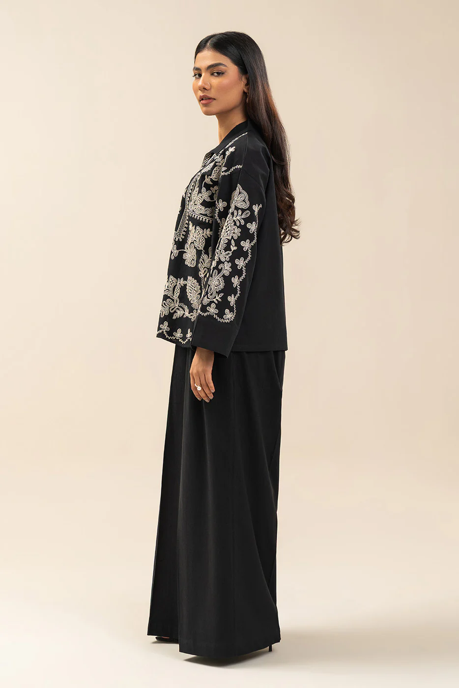 2 PIECE EMBROIDERED LINEN SUIT (FLOW) - Image 3
