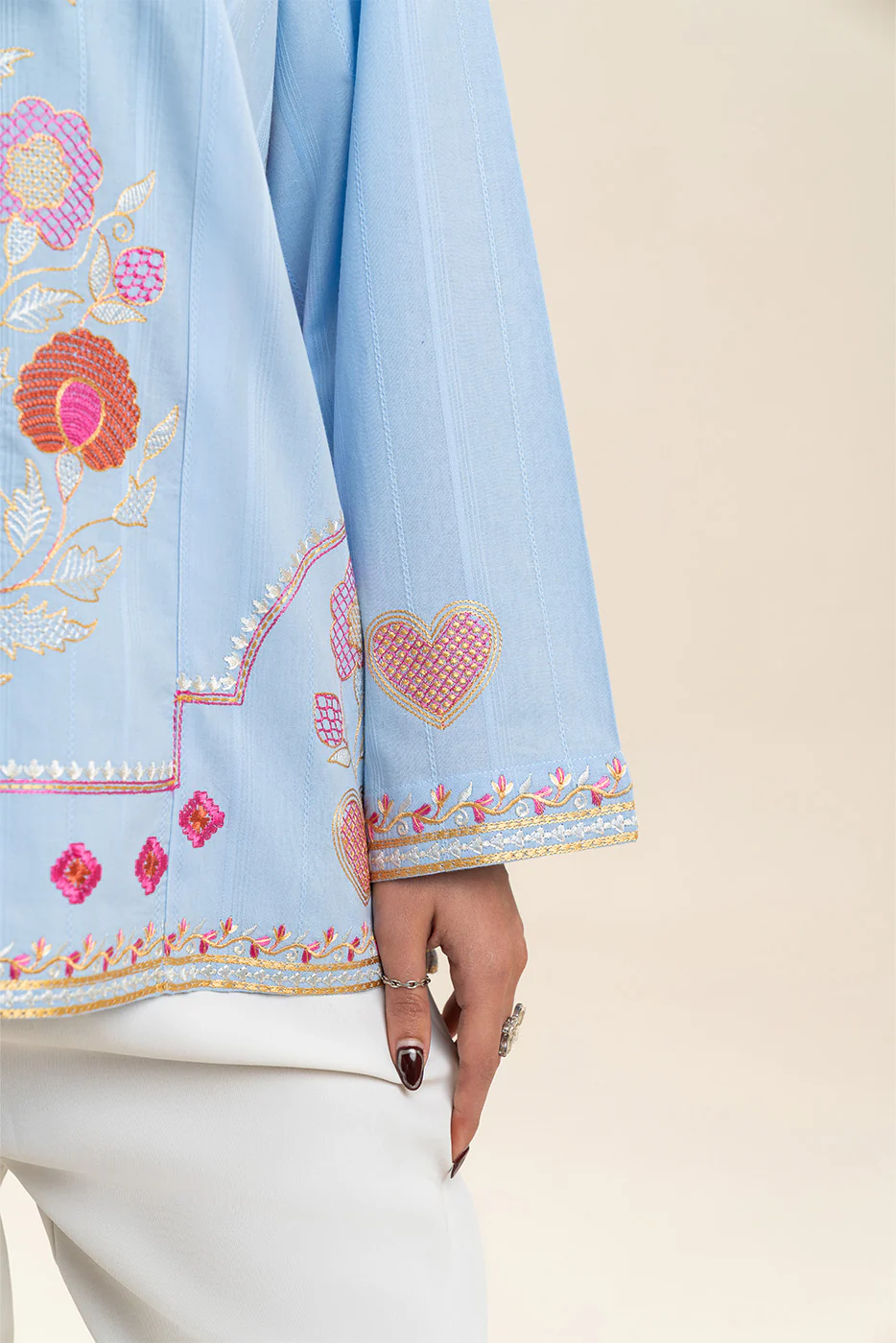 EMBROIDERED DOBBY BLOUSE (FLOW) - Image 6