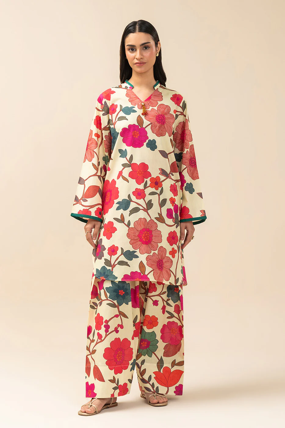 2 PIECE PRINTED LAWN SUIT (PRET) - Image 3