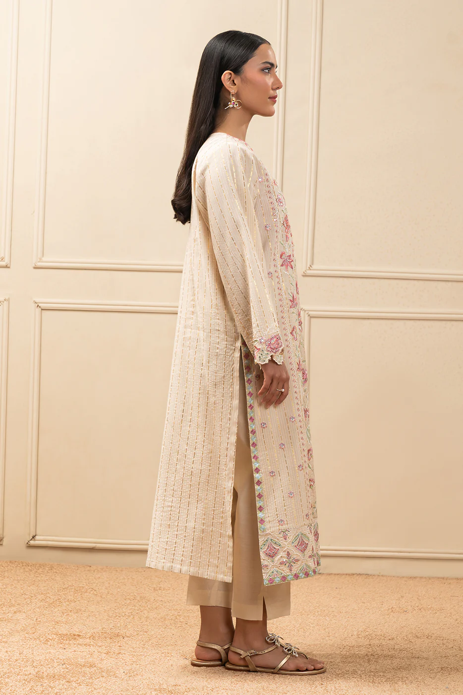 EMBROIDERED DOBBY JACQUARD SHIRT (PRET) - Image 3
