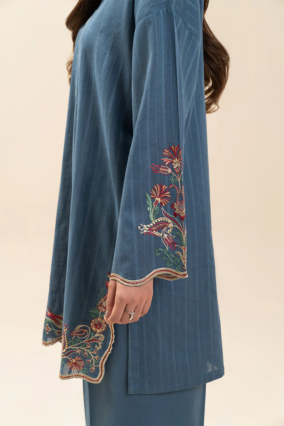 2 PIECE EMBROIDERED NENO KARA SUIT (PRET) - Image 6