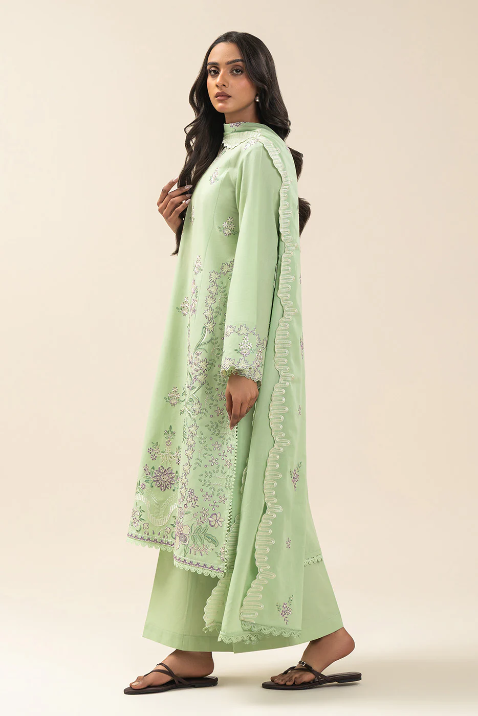 3 PIECE EMBROIDERED LAWN SUIT-SPRING BLOOM (UNSTITCHED) - Image 4
