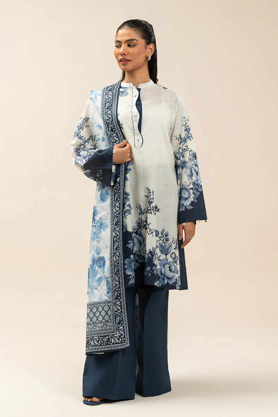 3 PIECE PRINTED LAWN SUIT-AZURE FLINT (UNSTITCHED) - Image 2