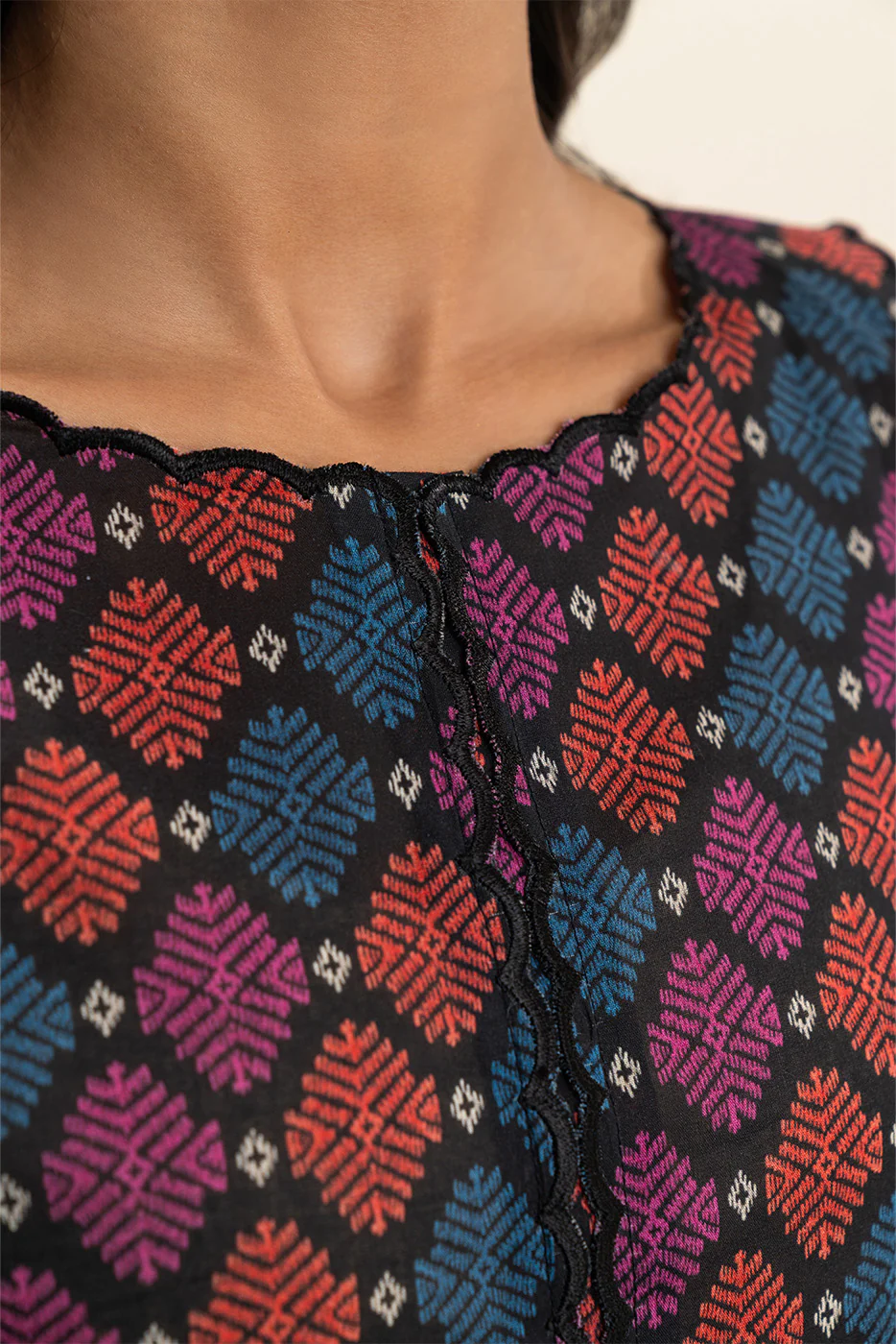 3 PIECE PRINTED LAWN SUIT-BOTANICAL SPRAY (UNSTITCHED) - Image 5