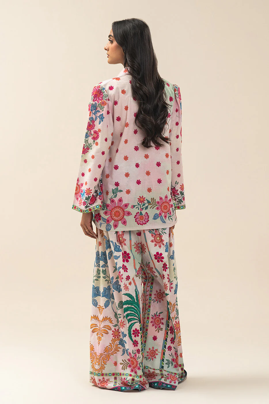 2 PIECE EMBROIDERED LAWN SUIT-PETAL POETRY (UNSTITCHED) - Image 3