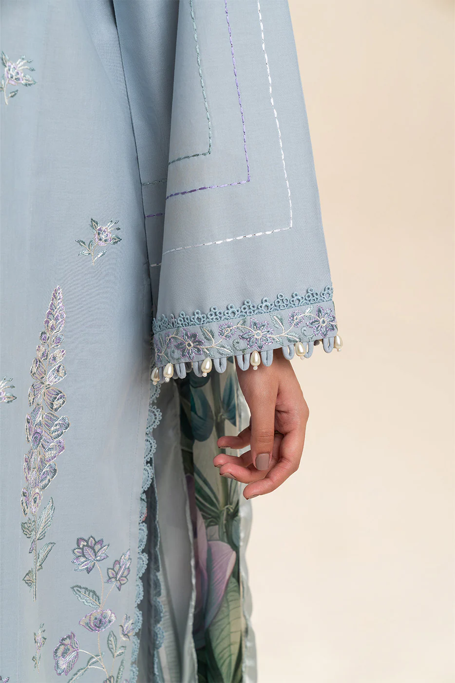 2 PIECE EMBROIDERED LAWN SUIT-MORNING DEW (UNSTITCHED) - Image 6