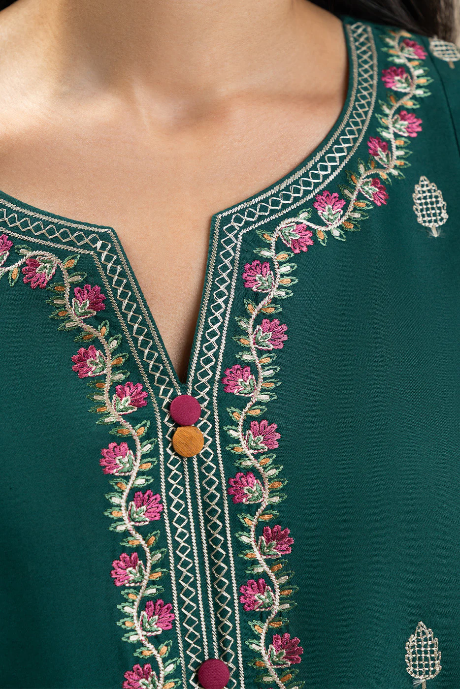 3 PIECE EMBROIDERED LAWN SUIT-MUGHAL GREENS (UNSTITCHED) - Image 2