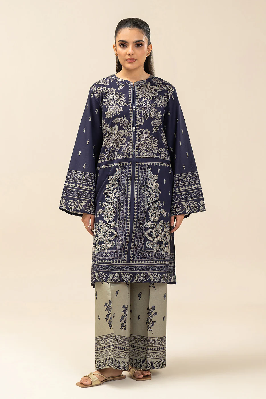 2 PIECE EMBROIDERED LAWN SUIT-PERENNIAL FEST (UNSTITCHED) - Image 5