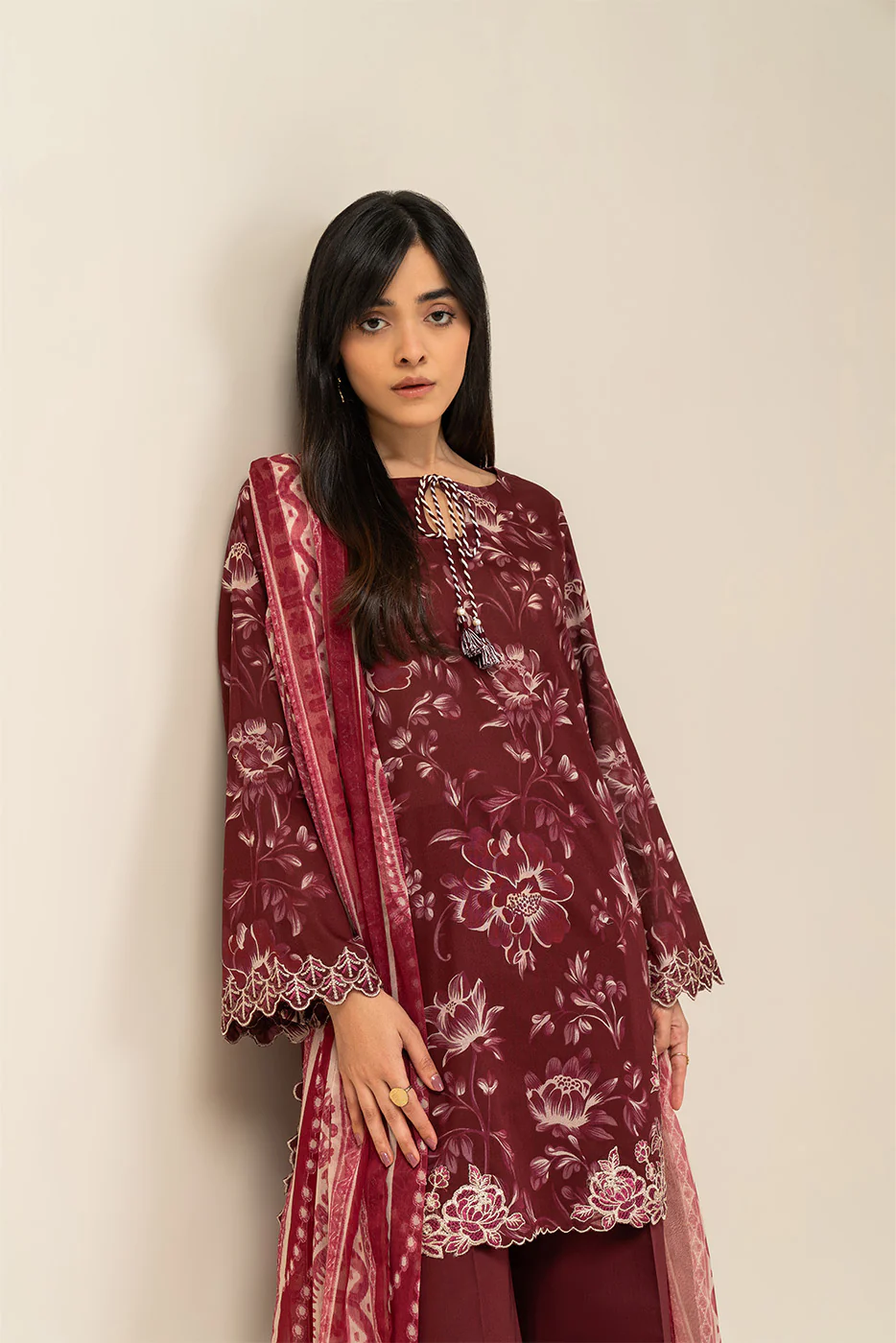 3 PIECE EMBROIDERED LAWN SUIT-SCARLET VINE (UNSTITCHED) - Image 5