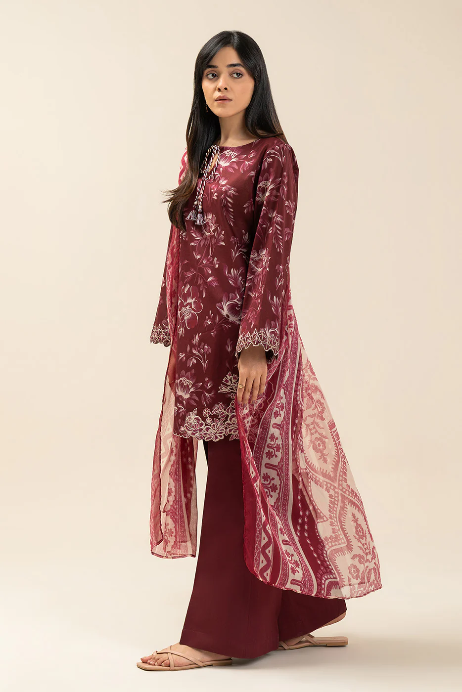 3 PIECE EMBROIDERED LAWN SUIT-SCARLET VINE (UNSTITCHED) - Image 9