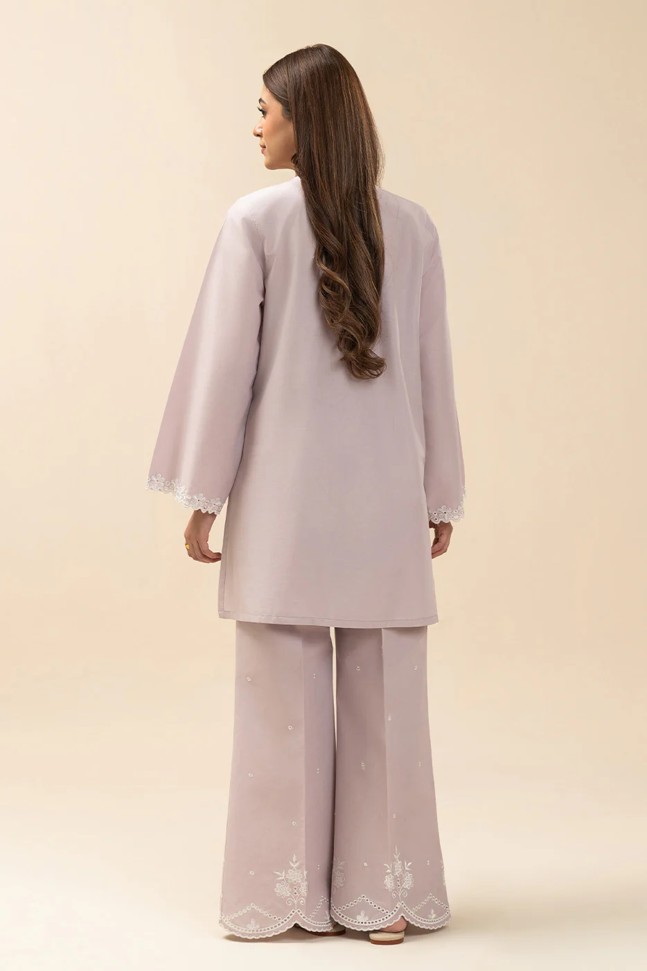 2 PIECE EMBROIDERED LAWN SUIT-MISTY LAVENDER (UNSTITCHED) - Image 4