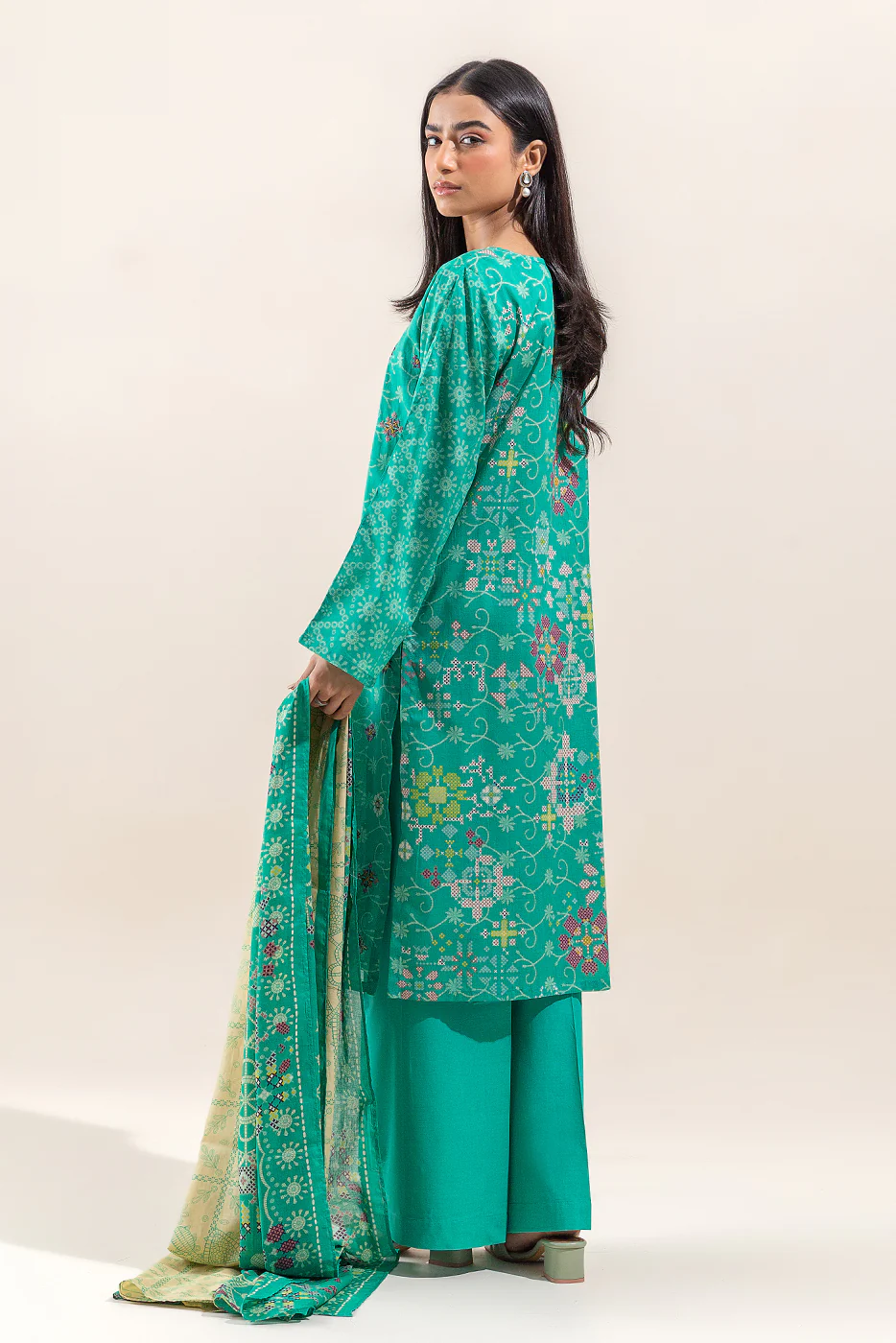 2 PIECE EMBROIDERED LAWN SUIT-SPRING BUD (UNSTITCHED) - Image 5