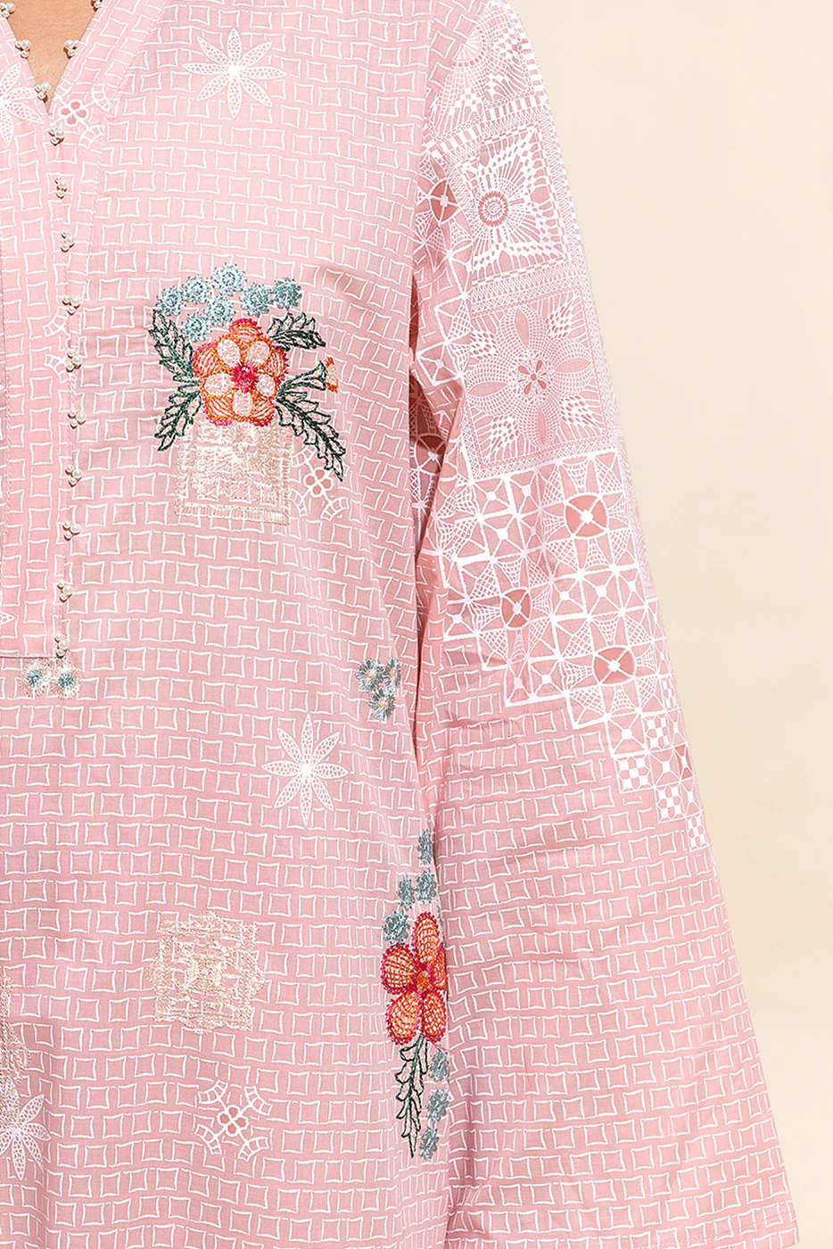 3 PIECE EMBROIDERED LAWN SUIT-ORNATE BLUSH (UNSTITCHED) - Image 3