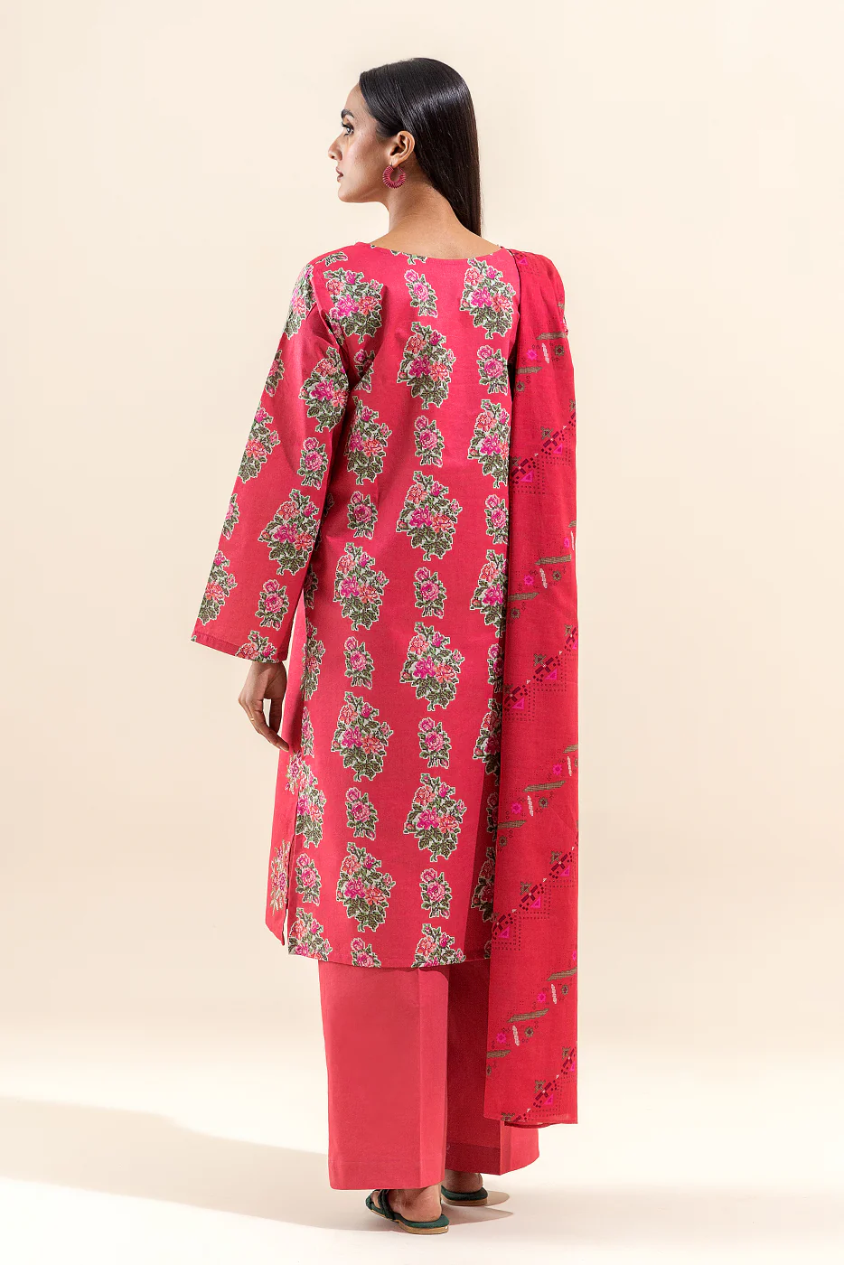 3 PIECE EMBROIDERED LAWN SUIT-FLORAISON BLAZE (UNSTITCHED) - Image 5
