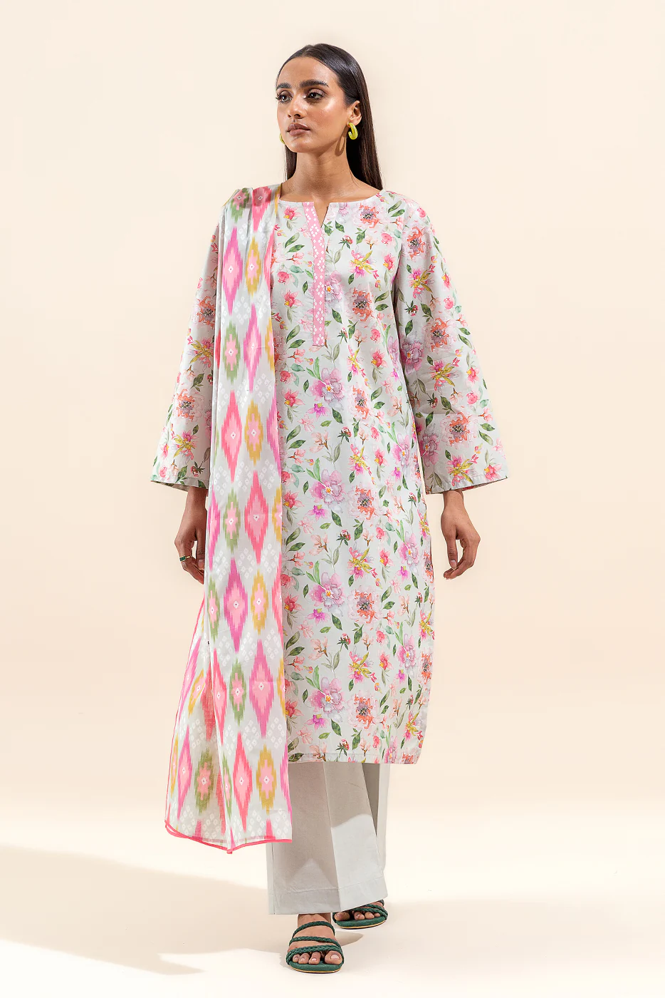 3 PIECE PRINTED LAWN SUIT-SUMMER DEW (UNSTITCHED) - Image 2