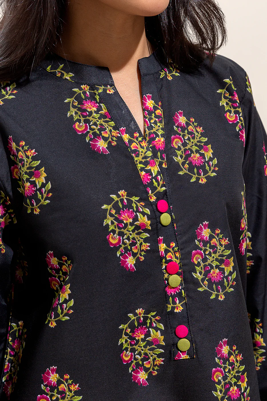 3 PIECE PRINTED LAWN SUIT-CHARCOAL HUES (UNSTITCHED) - Image 3