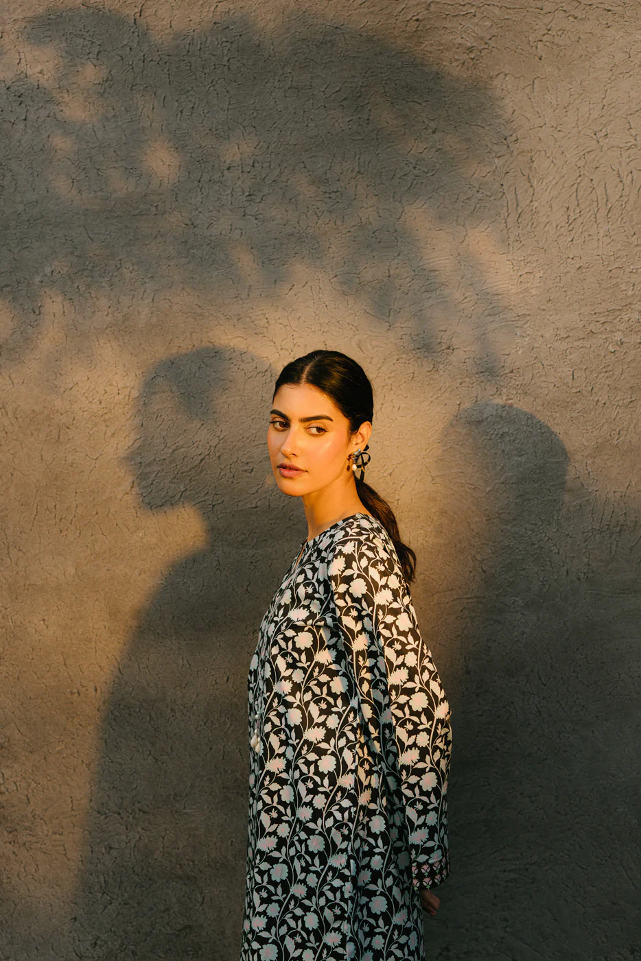 PRINTED CAMBRIC SHIRT (PRET) - Image 2