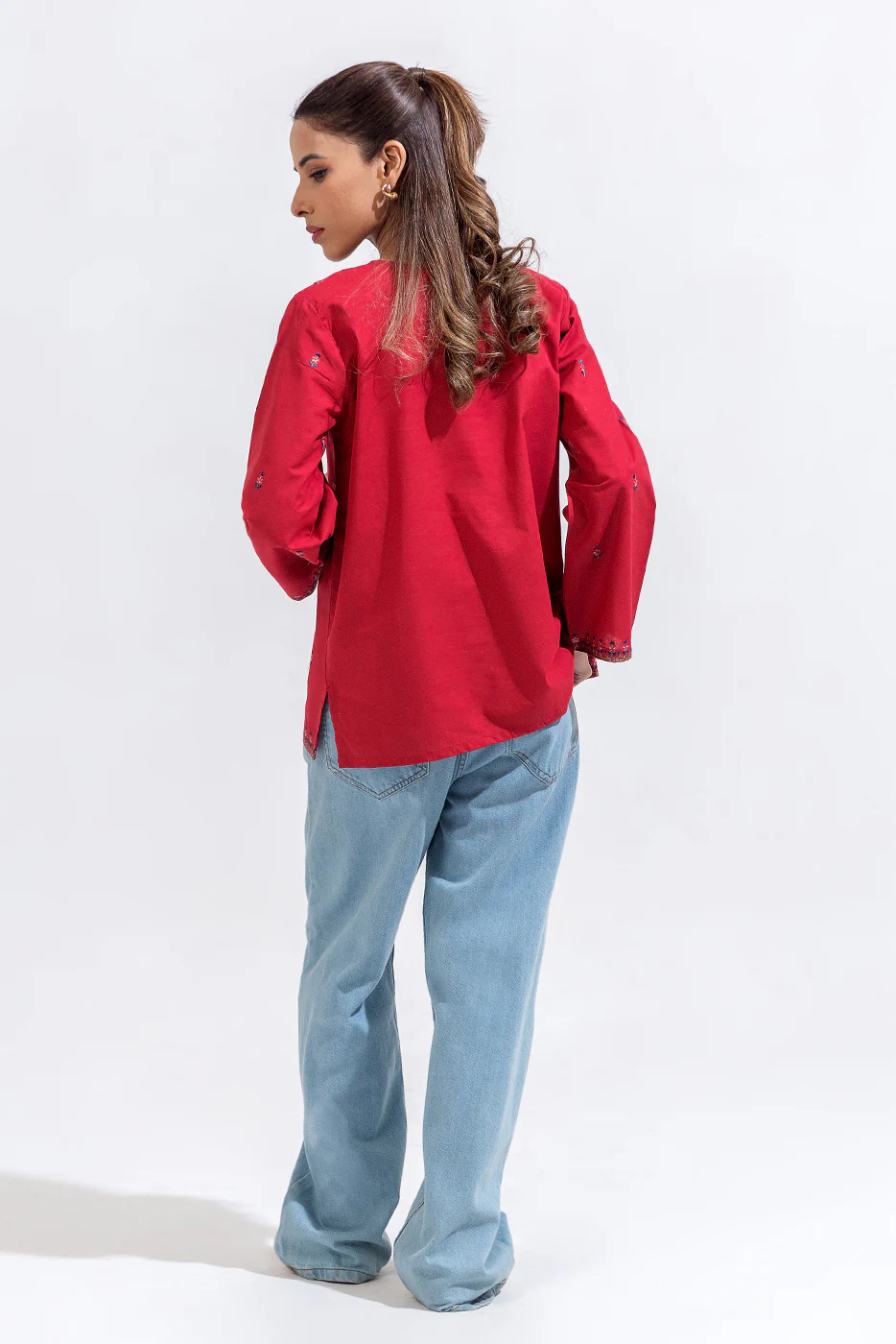 EMBROIDERED CAMBRIC TOP(PRET) - Image 3