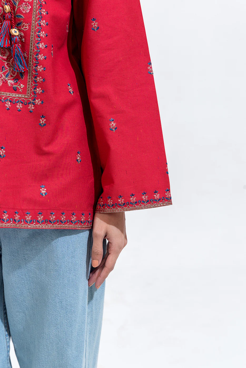 EMBROIDERED CAMBRIC TOP(PRET) - Image 5