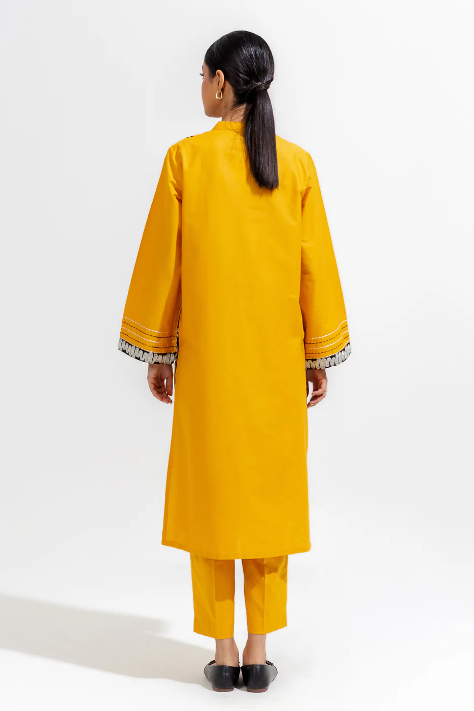 2 PIECE EMBROIDERED CAMBRIC SUIT (PRET) - Image 2
