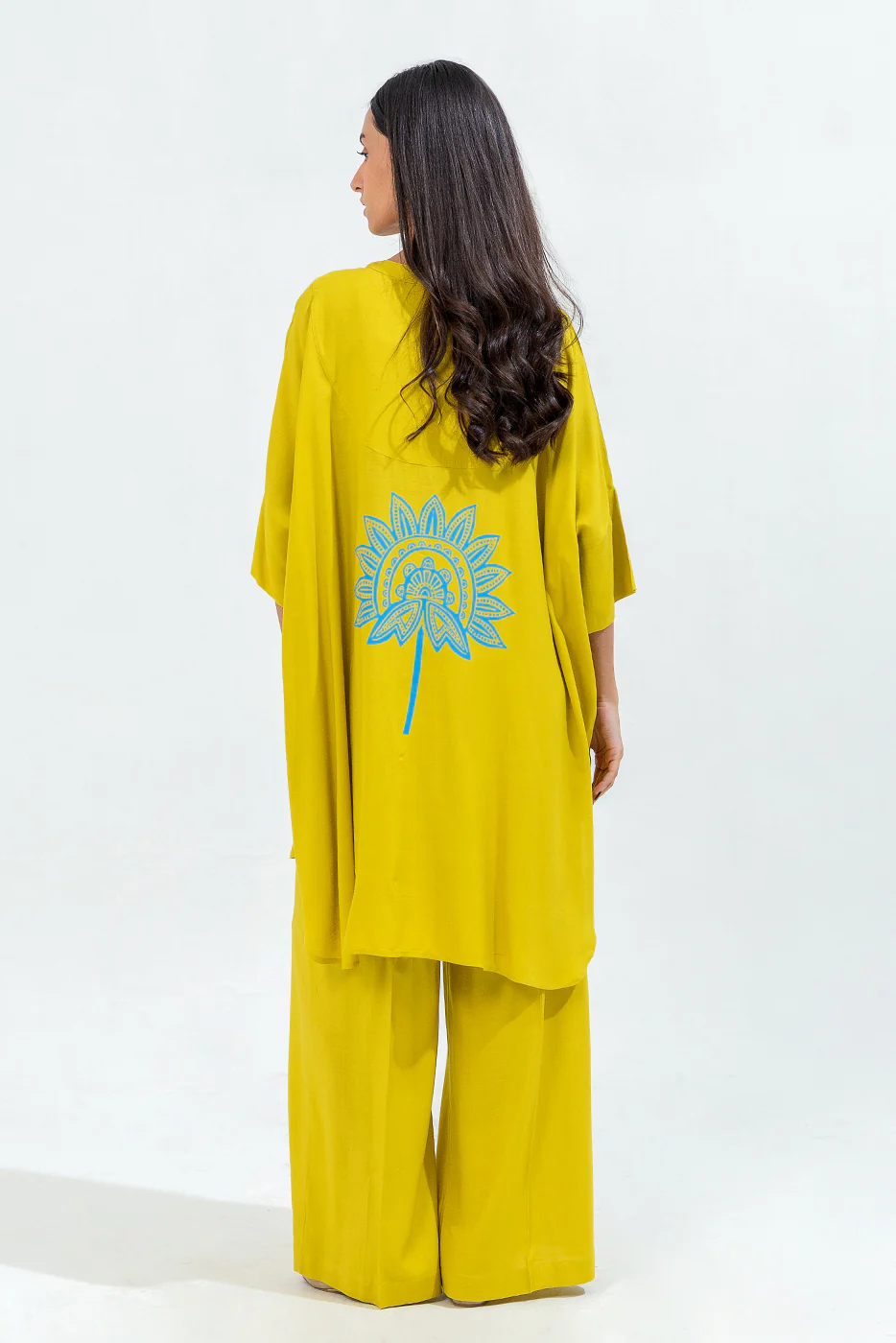 2 PIECE PRINTED VISCOSE SUIT (PRET) - Image 4