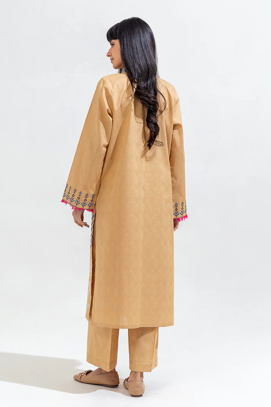 2 PIECE EMBROIDERED CAMBRIC JACQUARD SUIT (PRET) - Image 3