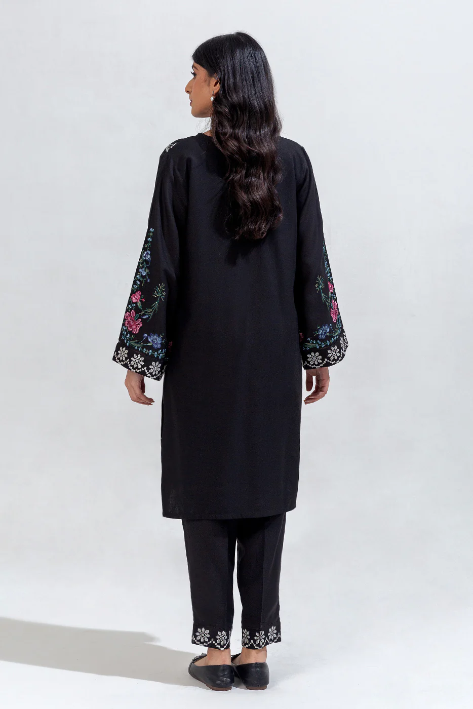 2 PIECE EMBROIDERED VISCOSE SUIT (PRET) - Image 3