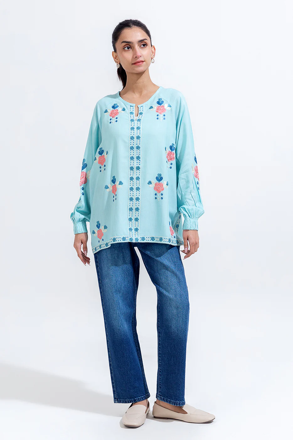 EMBROIDERED VISCOSE TOP (PRET) - Image 2