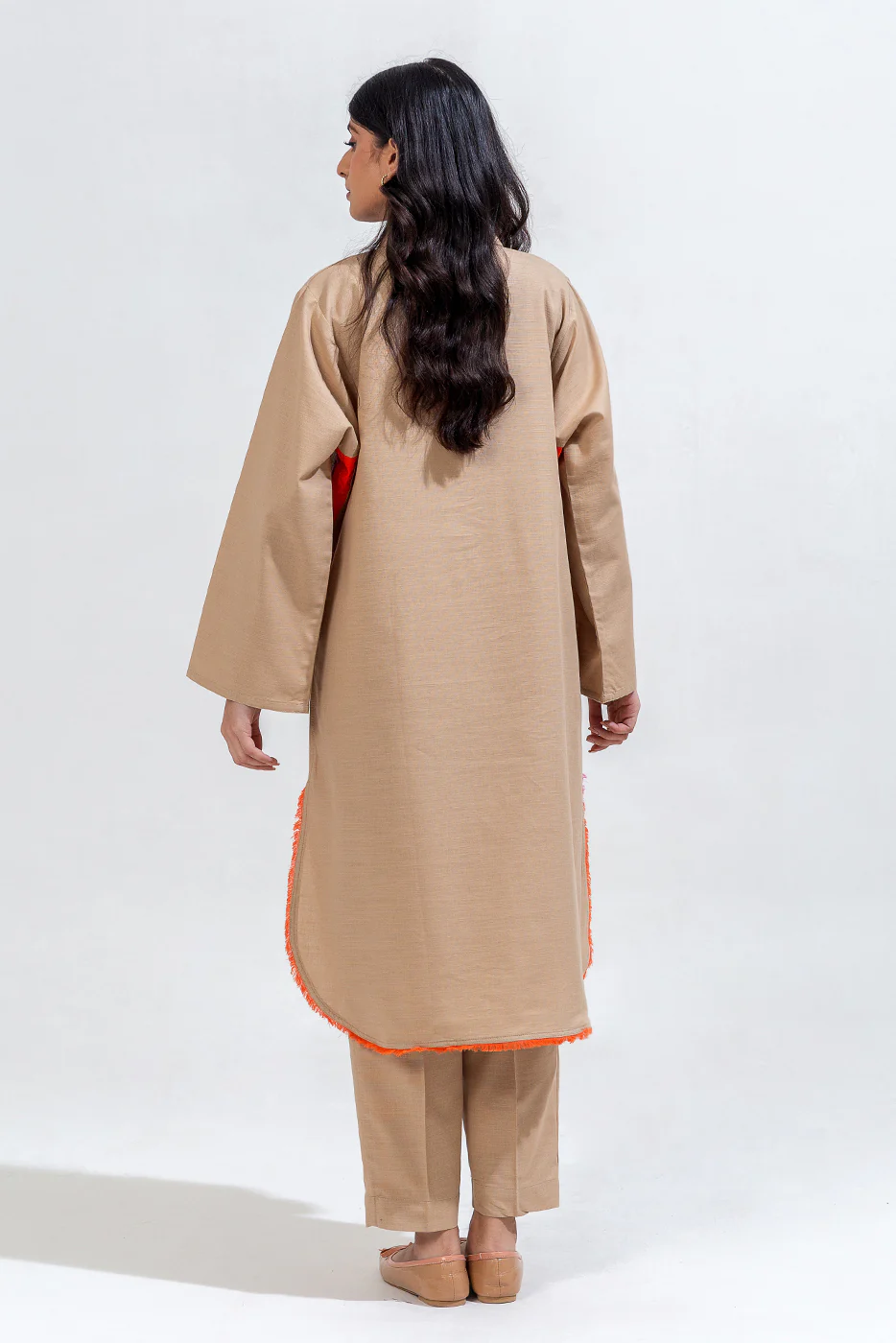 2 PIECE BASIC KHADDAR SUIT (PRET) - Image 5