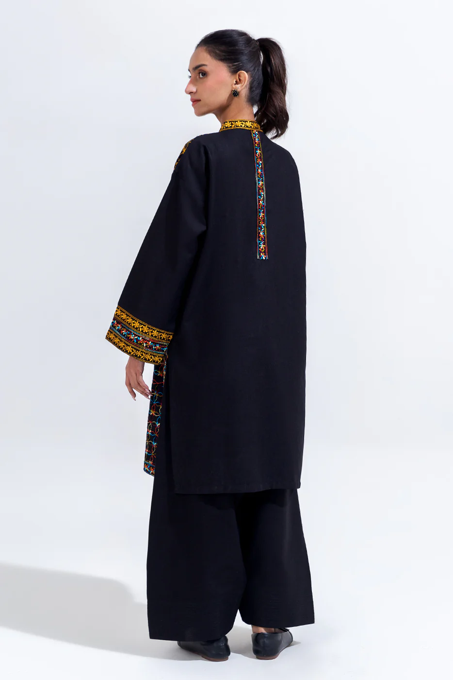 2 PIECE EMBROIDERED KHADDAR SUIT (PRET) - Image 3